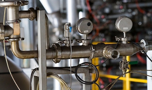 儀器儀(yi)表為主的電子電(dian)器彈簧，典型産品(pǐn)如電動機電刷彈(dàn)簧